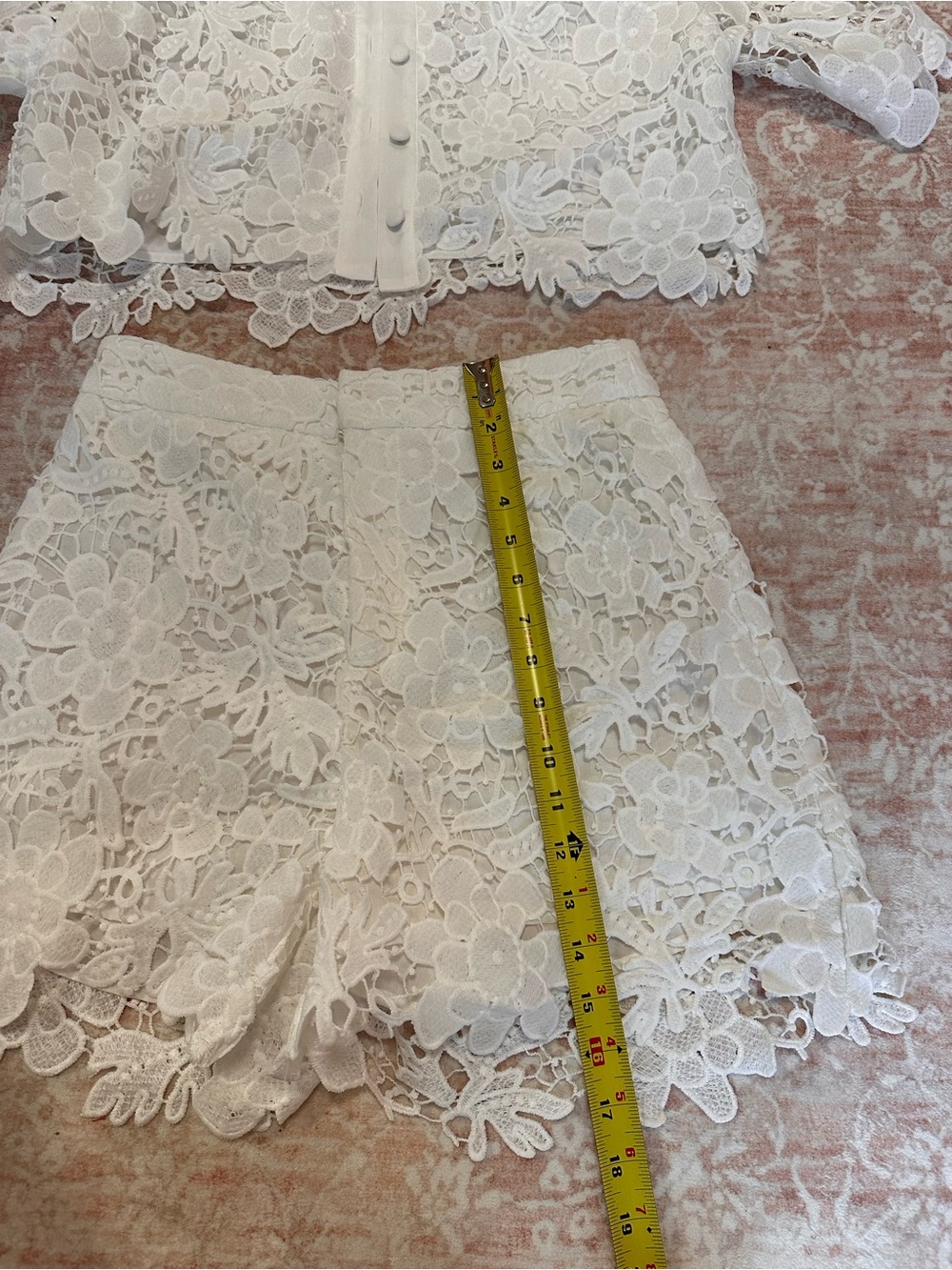 NWT 🤍 Commense SET Lace Shorts & Top - Picture 10 of 15